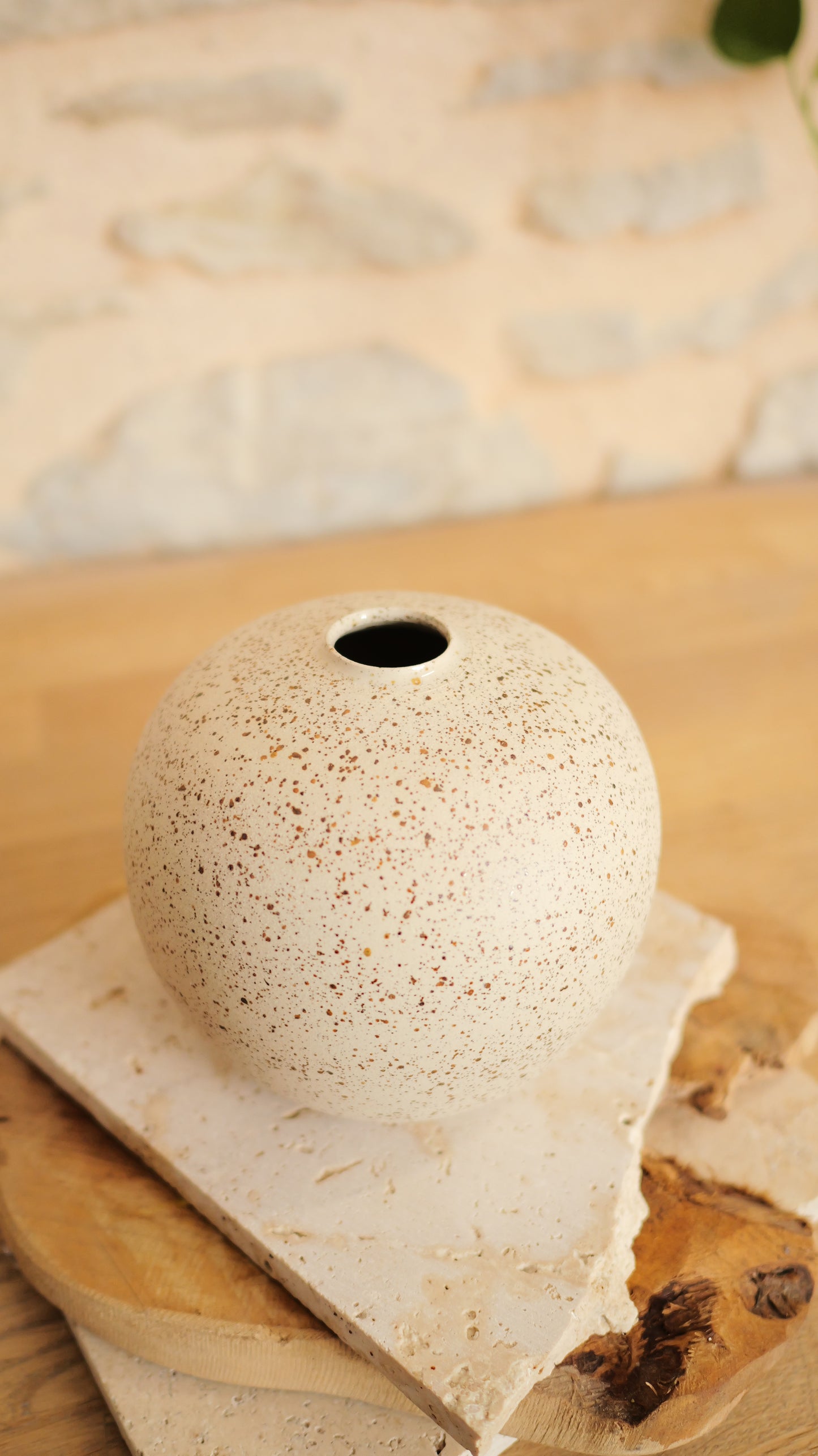 Vase pyrité boule