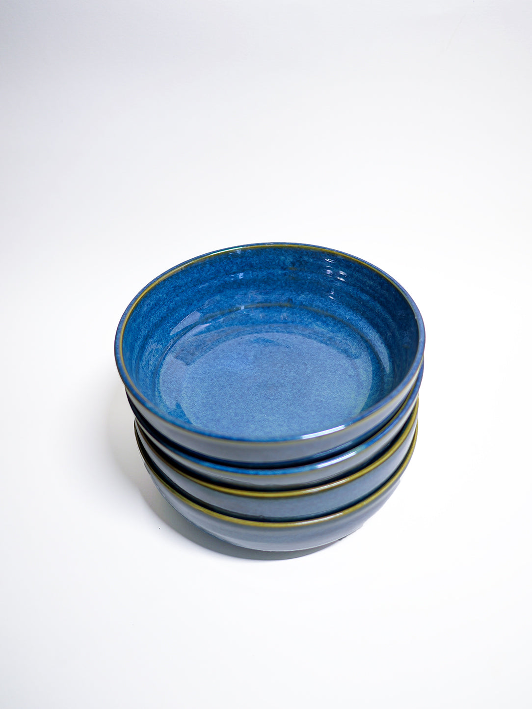 Assiette creuse bleu