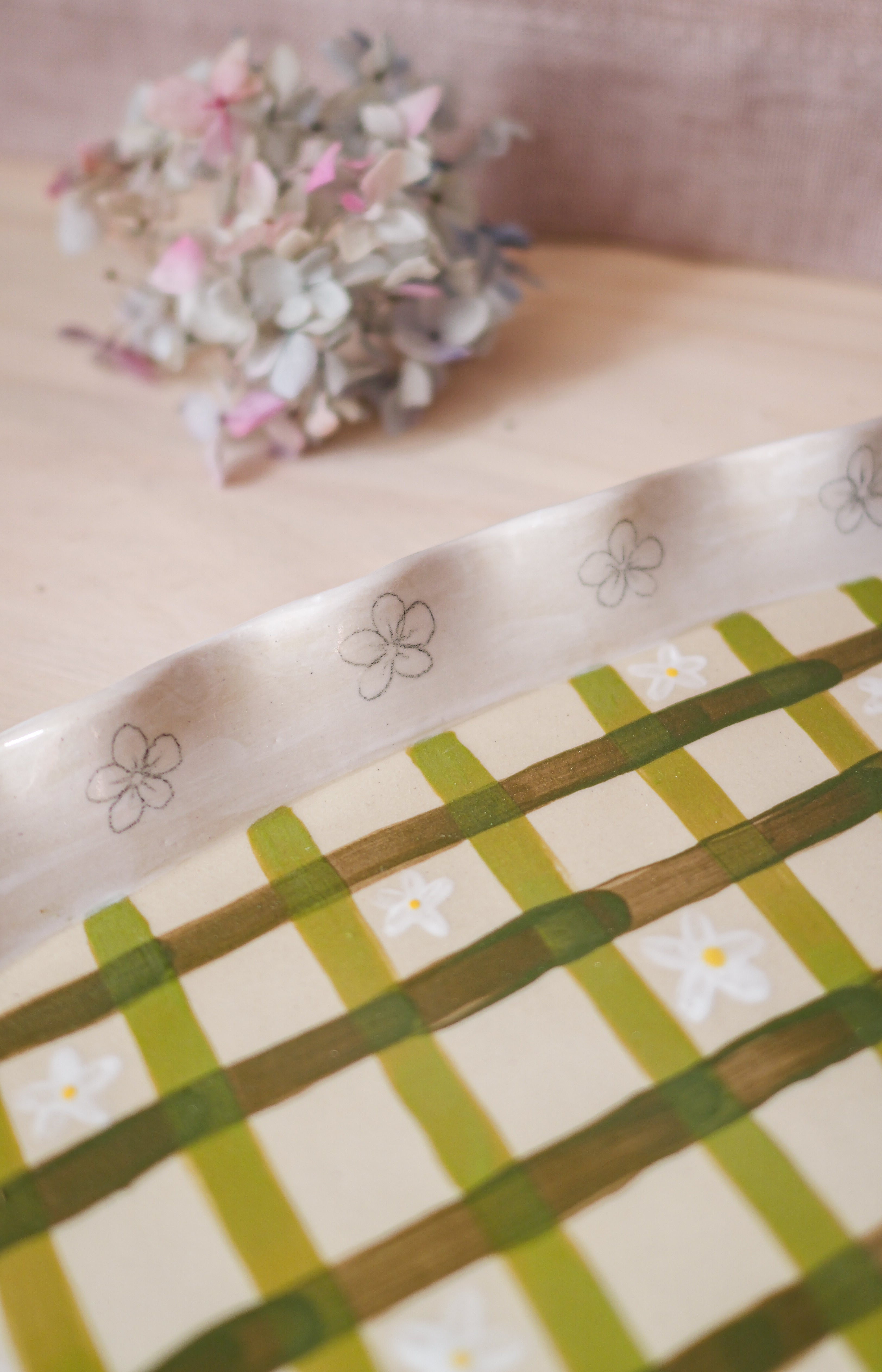 Plat vichy vert fleuri