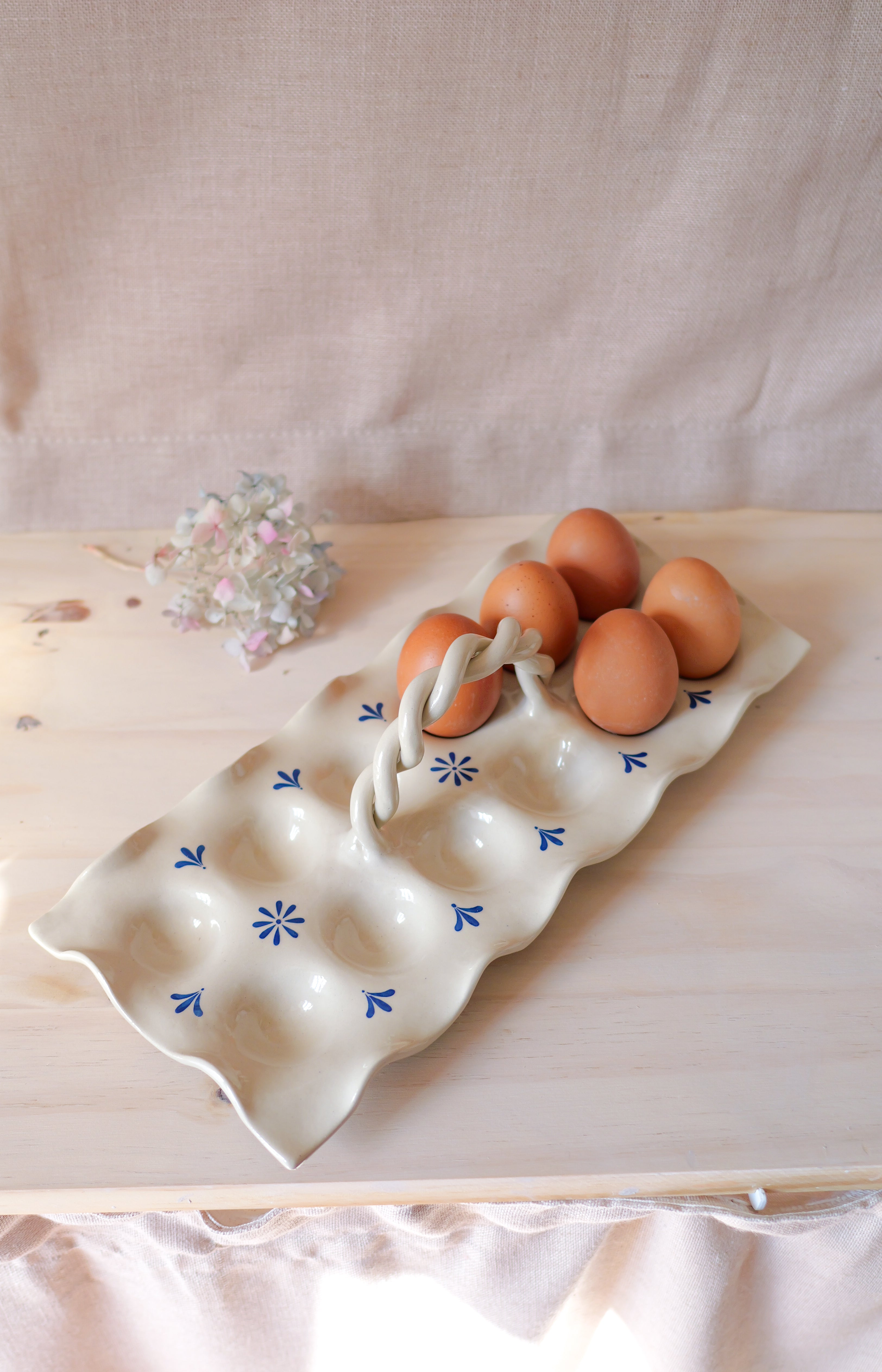 Porte-oeufs bleu